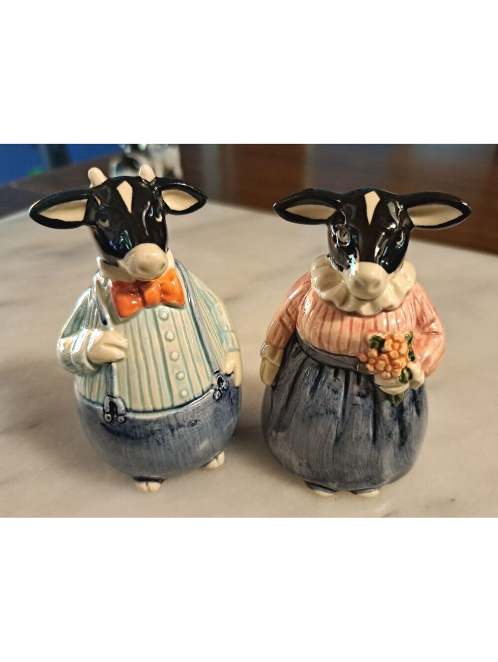 Vintage Hand Painted Otagiri Set of "Mr. and Mrs. Cow" Salt & Pepper Shakers